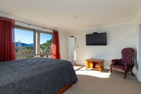 Photo of property in 26 Russell Street, Picton, 7220