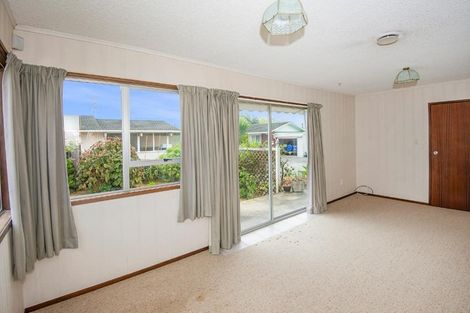 Photo of property in 14 Wanaka Street, Tikipunga, Whangarei, 0112