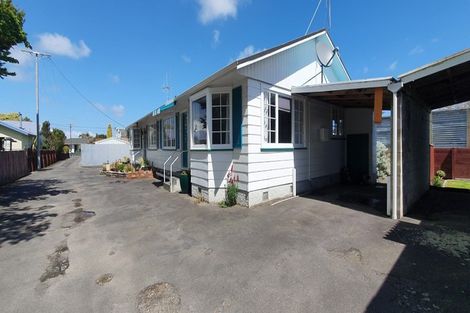 Photo of property in 16 Cambridge Street, Gonville, Whanganui, 4501