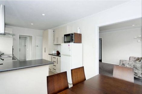 Photo of property in 30 John Davis Road, Mount Roskill, Auckland, 1041