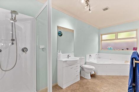 Photo of property in 26a Forest Glen, Orewa, 0931