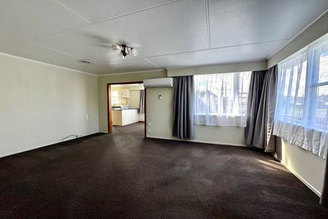 Photo of property in 25 Waihi Road, Hawera, 4610