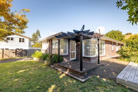 Photo of property in 4 Beach Grove, Omokoroa, 3114