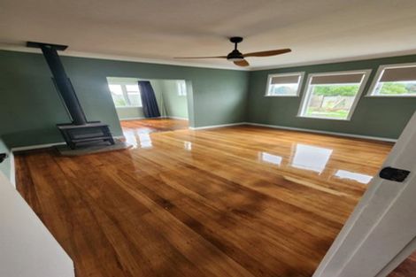 Photo of property in 6 Colonel Place, Featherston, 5710