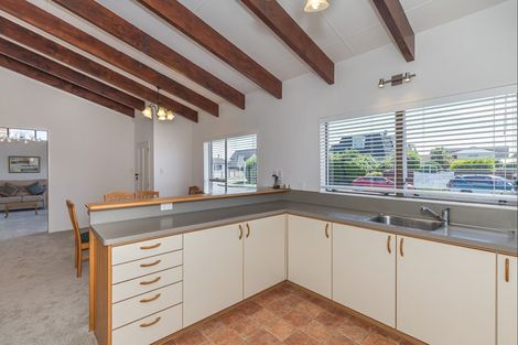 Photo of property in 66 Highbury Drive, Levin, 5510