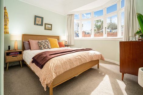 Photo of property in 15 Duppa Street, Berhampore, Wellington, 6023
