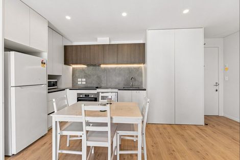 Photo of property in 512/3 Kaipiho Lane, Albany, Auckland, 0632