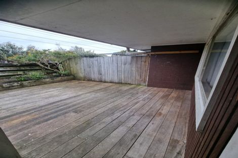 Photo of property in 1/39b Harrington Road, Henderson, Auckland, 0610