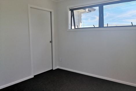 Photo of property in 124a Cambridge Terrace, Fairfield, Lower Hutt, 5011