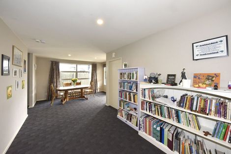 Photo of property in 127a Elizabeth Street, Riccarton, Christchurch, 8041