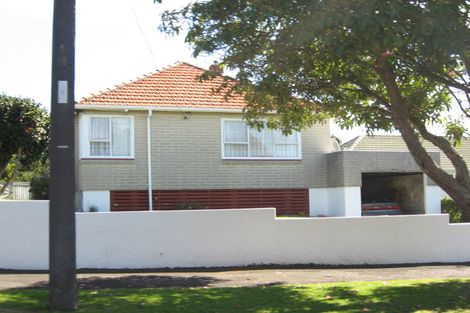 Photo of property in 23 Plympton Street, Brooklands, New Plymouth, 4310