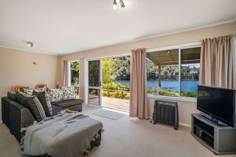 Photo of property in 115 State Highway 30, Lake Rotoma, Rotorua, 3074