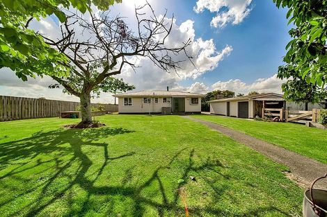 Photo of property in 323 Hunter Road, Eltham, Hawera, 4673