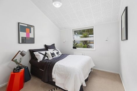 Photo of property in 16 Witham Street, Island Bay, Wellington, 6023