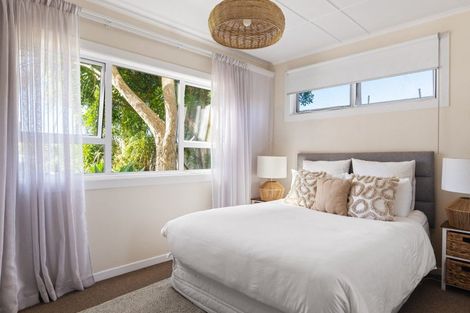 Photo of property in 23 Moana Road, Okitu, Gisborne, 4010