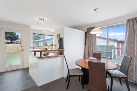 Photo of property in 114 Hay Street, Bromley, Christchurch, 8062