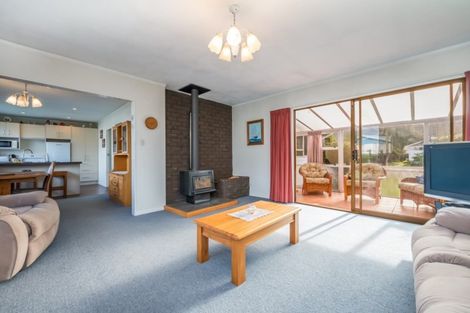 Photo of property in 70 California Drive, Totara Park, Upper Hutt, 5018