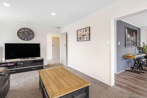 Photo of property in 11 Marybank Mews, Highbury, Palmerston North, 4412