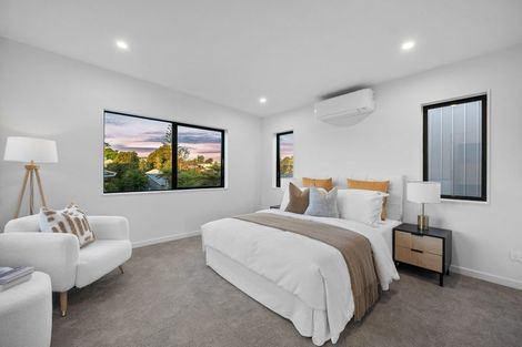 Photo of property in 41b Sunnynook Road, Forrest Hill, Auckland, 0620