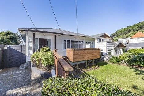 Photo of property in 61 Falkirk Avenue, Seatoun, Wellington, 6022