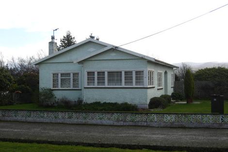 Photo of property in 32 Wyndham Street, Carterton, 5713