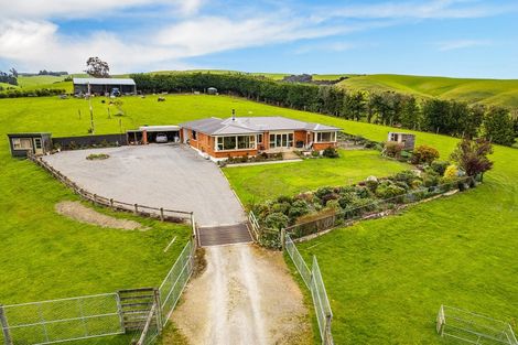 Photo of property in 190 Clarks Flat Road, Lawrence, 9593