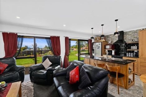 Photo of property in 10 Fryer Road, Hamurana, 3097