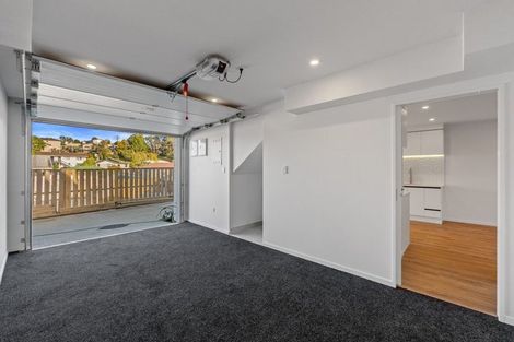 Photo of property in 8c Datura Place, Sunnynook, Auckland, 0620