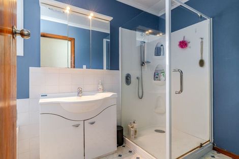 Photo of property in 73 College Street, Awapuni, Palmerston North, 4412