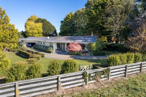 Photo of property in 34 Ruahine Street, Dannevirke, 4930