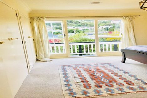 Photo of property in 16 Fernlea Avenue, Karori, Wellington, 6012
