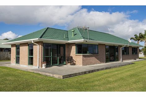 Photo of property in 4 Meadowpark Drive, Dargaville, 0310