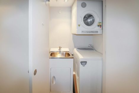 Photo of property in Republic2, 5a/11 Tennyson Street, Te Aro, Wellington, 6011