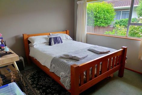 Photo of property in 2/10 Prossers Road, Saint Martins, Christchurch, 8022