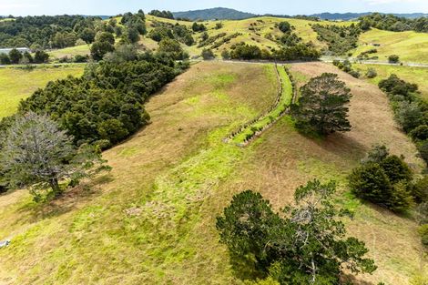 Photo of property in 135 Central Road, Mareretu, Maungaturoto, 0571