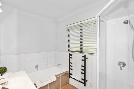 Photo of property in 112e Victoria Avenue, Waiuku, 2123