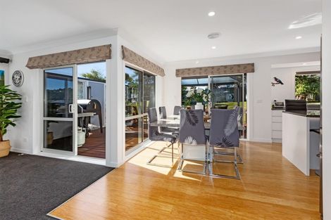 Photo of property in 4 Azimuth Place, Whitby, Porirua, 5024