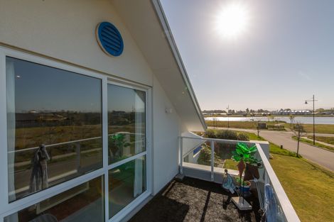 Photo of property in 3 Te Wairewa Street, Pegasus, 7612