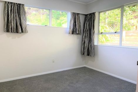 Photo of property in 30 Deller Grove, Silverstream, Upper Hutt, 5019