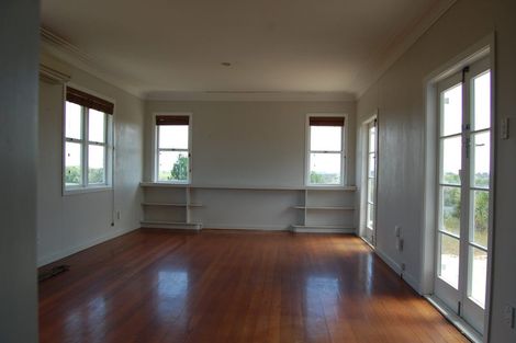 Photo of property in 960a Oneriri Road, Kaiwaka, 0573