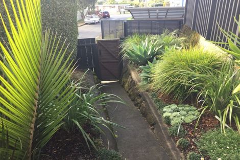 Photo of property in 2/6 Ariho Terrace, Devonport, Auckland, 0624