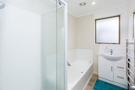 Photo of property in 44 Lord Street, Stokes Valley, Lower Hutt, 5019