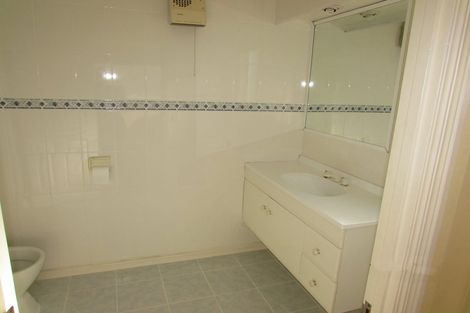 Photo of property in 1/36 Whiting Grove, West Harbour, Auckland, 0618