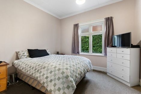 Photo of property in 72 Havelock Street, Kenmure, Dunedin, 9011