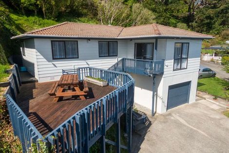 Photo of property in 9 Castle Crescent, Stokes Valley, Lower Hutt, 5019