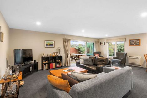 Photo of property in 16d Waitikiri Drive, Parklands, Christchurch, 8083