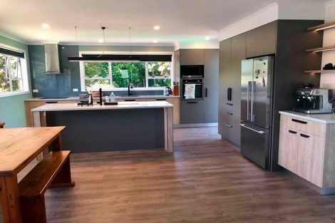 Photo of property in 22 Takiroa Street, Urenui, 4375