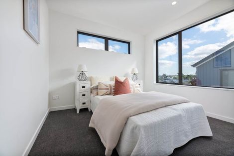 Photo of property in 150a Moire Road, West Harbour, Auckland, 0618