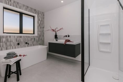 Photo of property in 5 Corsica Court, Fitzherbert, Palmerston North, 4410