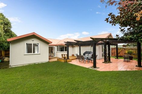 Photo of property in 24 Bouverie Crescent, Flagstaff, Hamilton, 3210